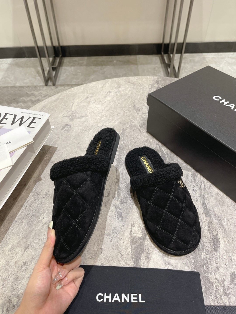 Chanel Slippers